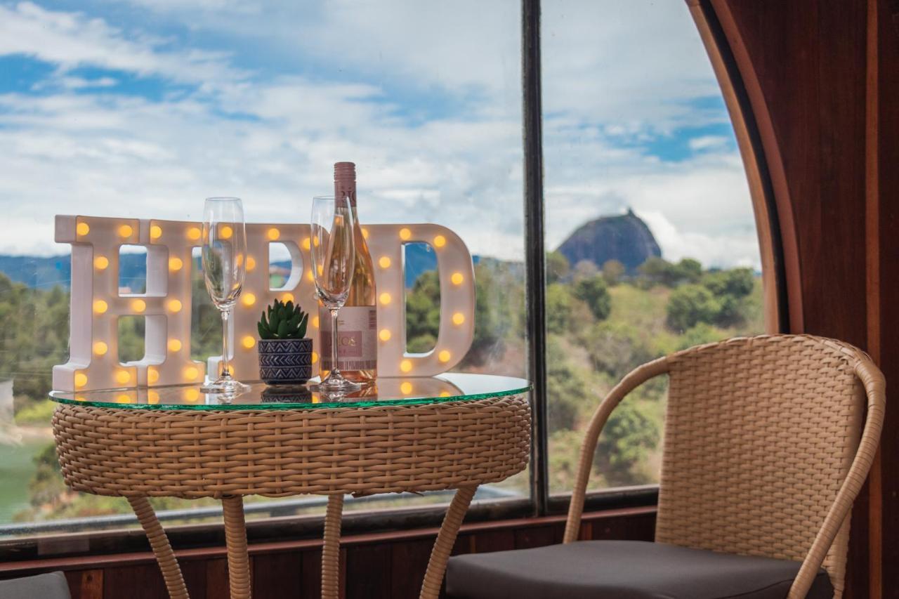 Glamping The Mountain Hotell Guatapé Exteriör bild