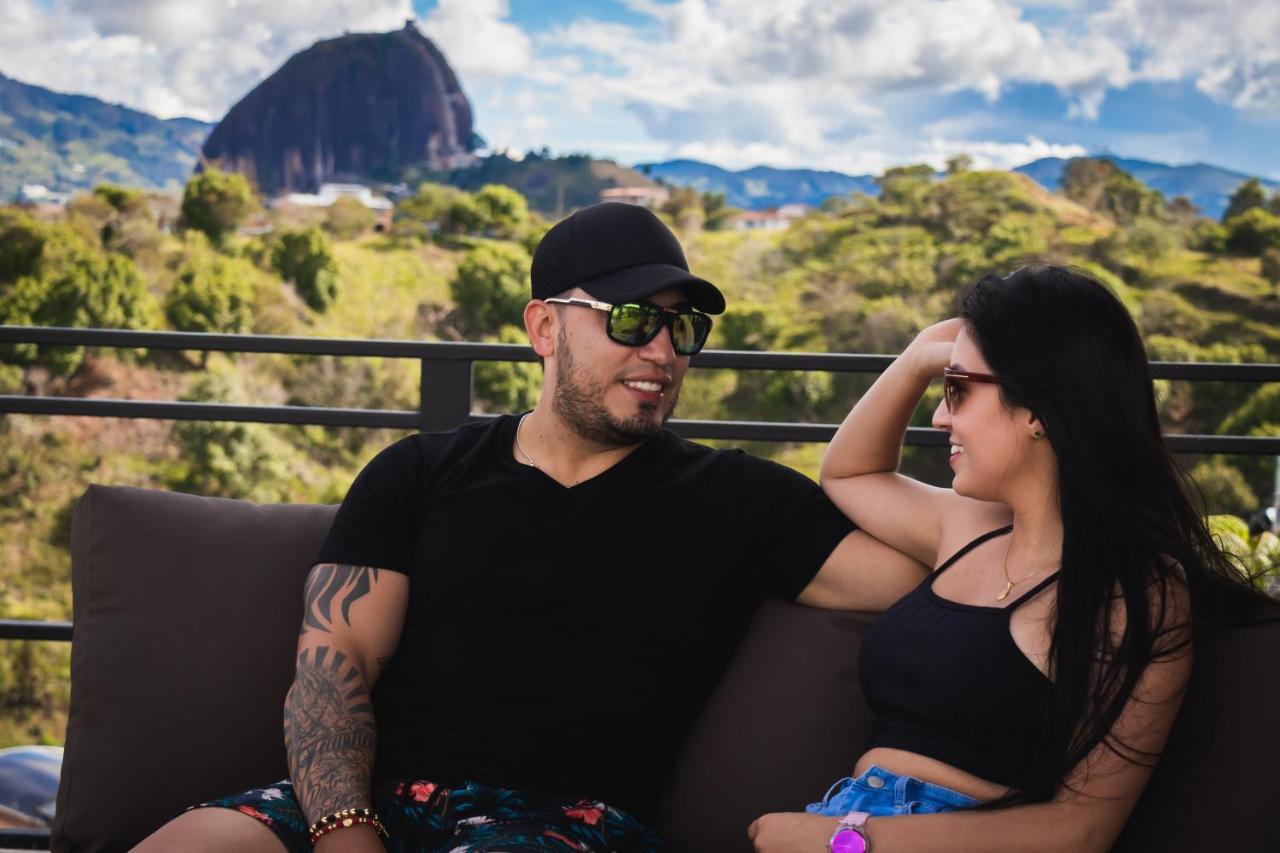 Glamping The Mountain Hotell Guatapé Exteriör bild