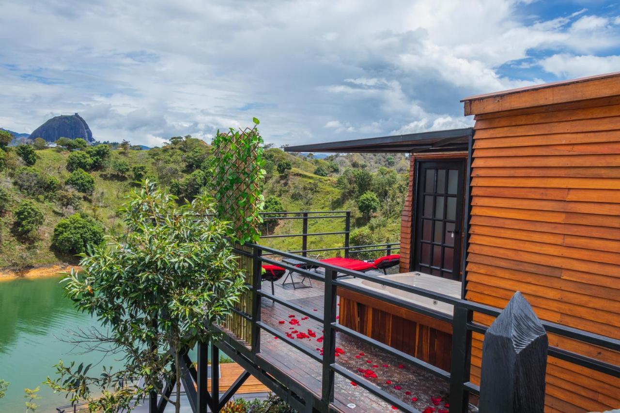 Glamping The Mountain Hotell Guatapé Exteriör bild