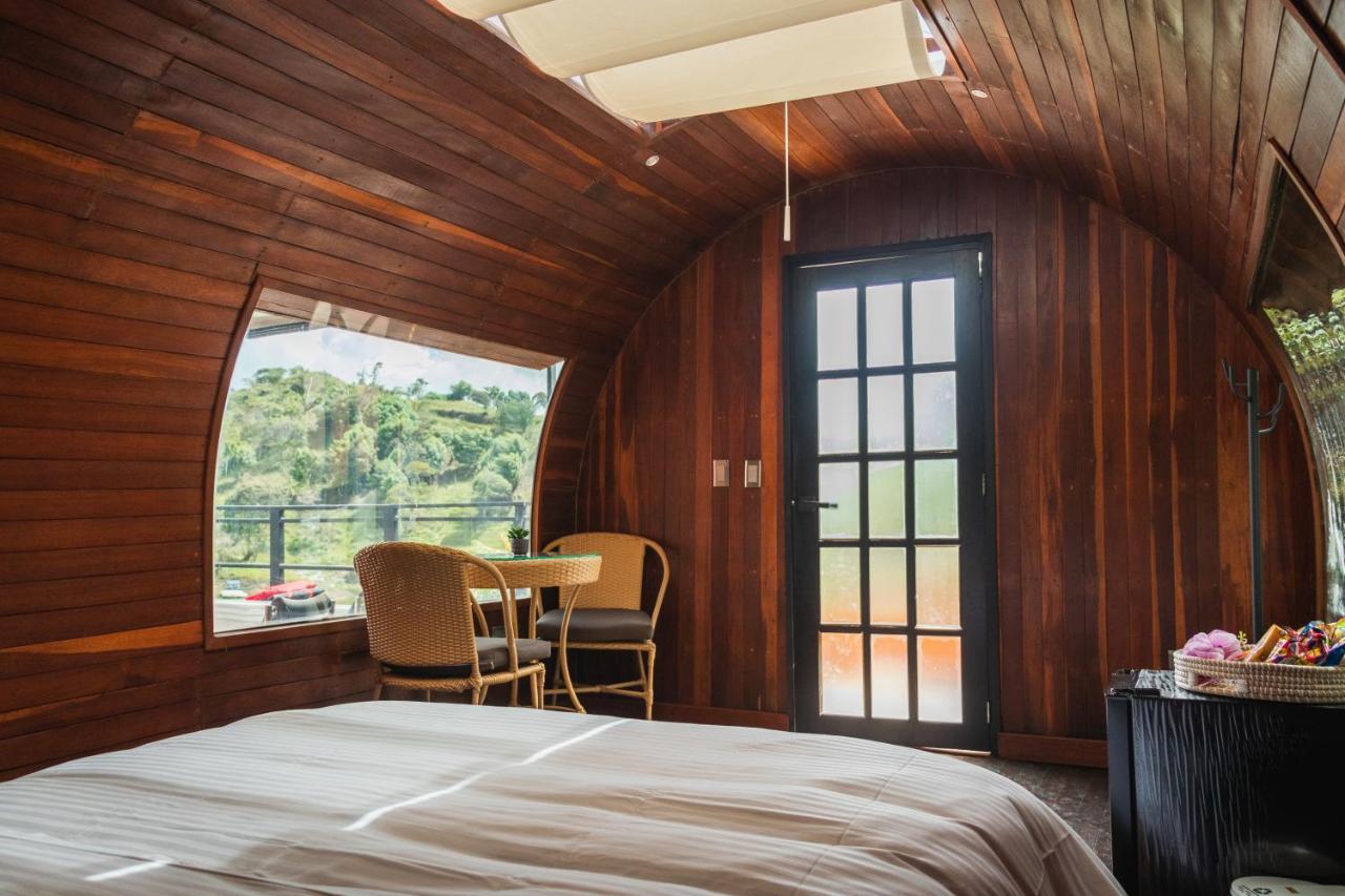 Glamping The Mountain Hotell Guatapé Exteriör bild