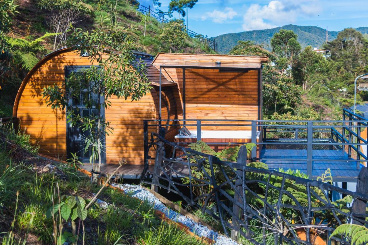 Glamping The Mountain Hotell Guatapé Exteriör bild