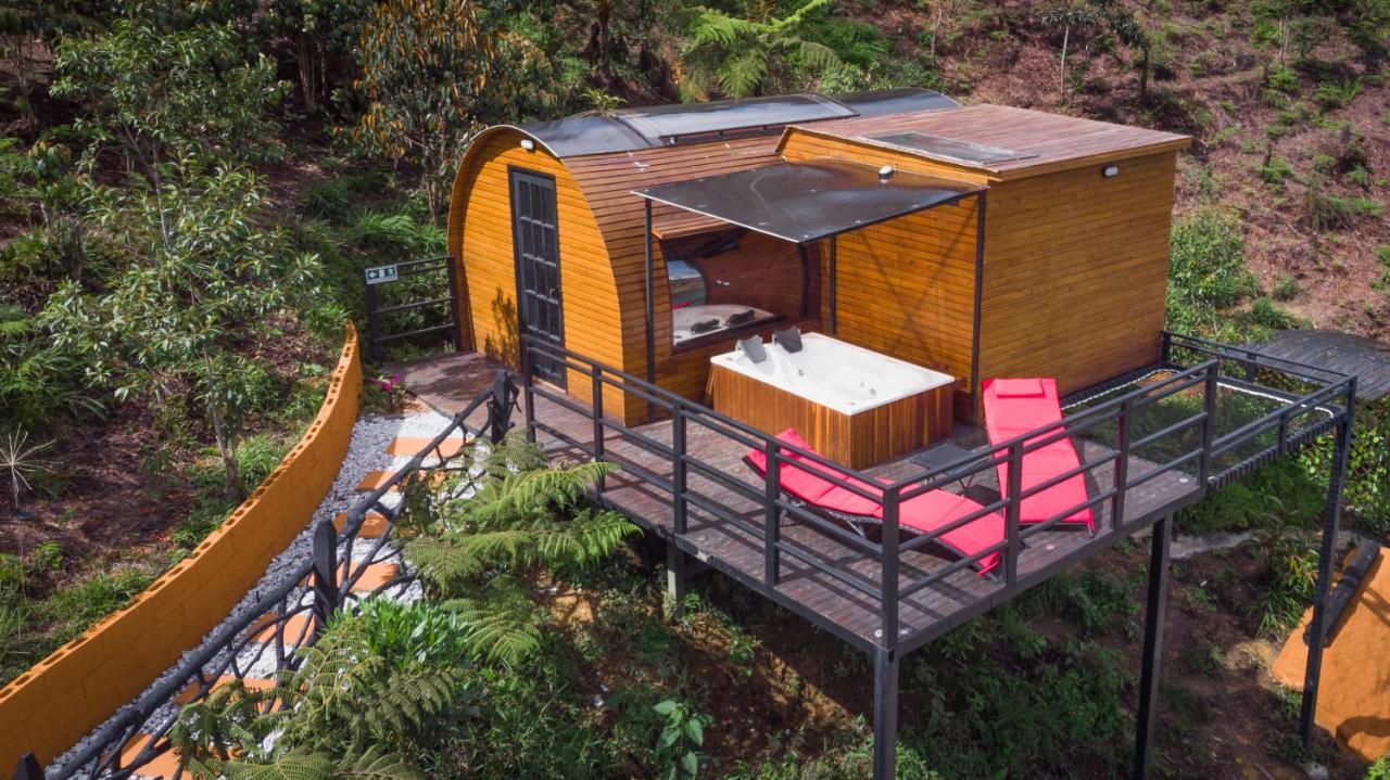 Glamping The Mountain Hotell Guatapé Exteriör bild