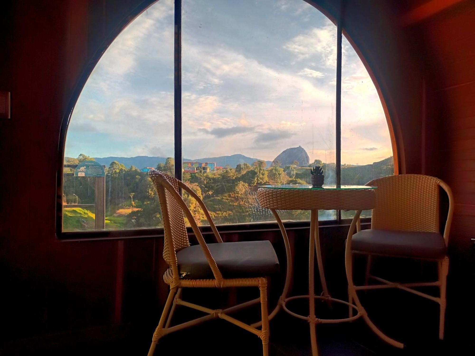 Glamping The Mountain Hotell Guatapé Exteriör bild