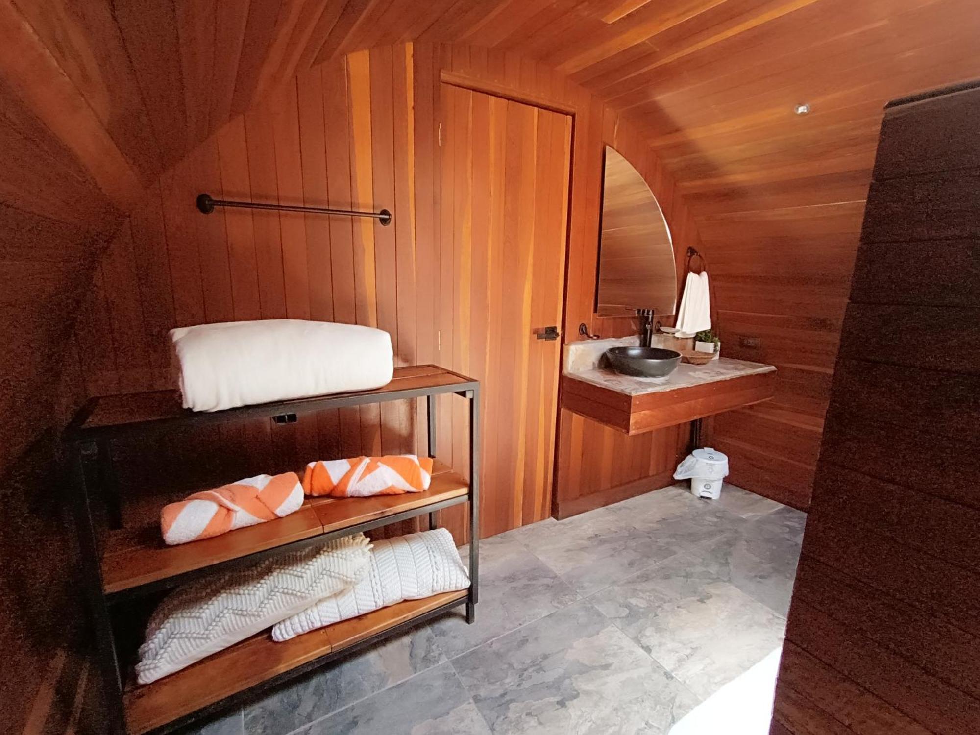Glamping The Mountain Hotell Guatapé Exteriör bild