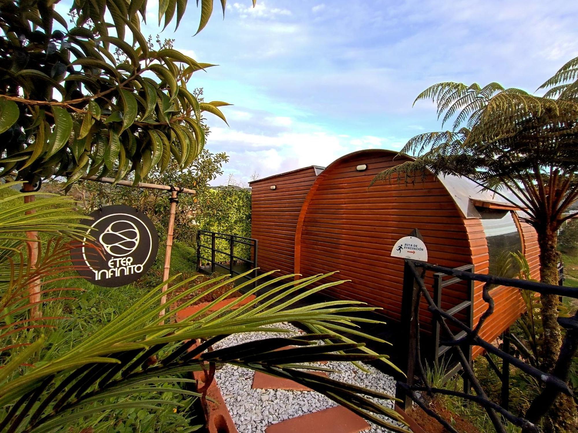 Glamping The Mountain Hotell Guatapé Exteriör bild