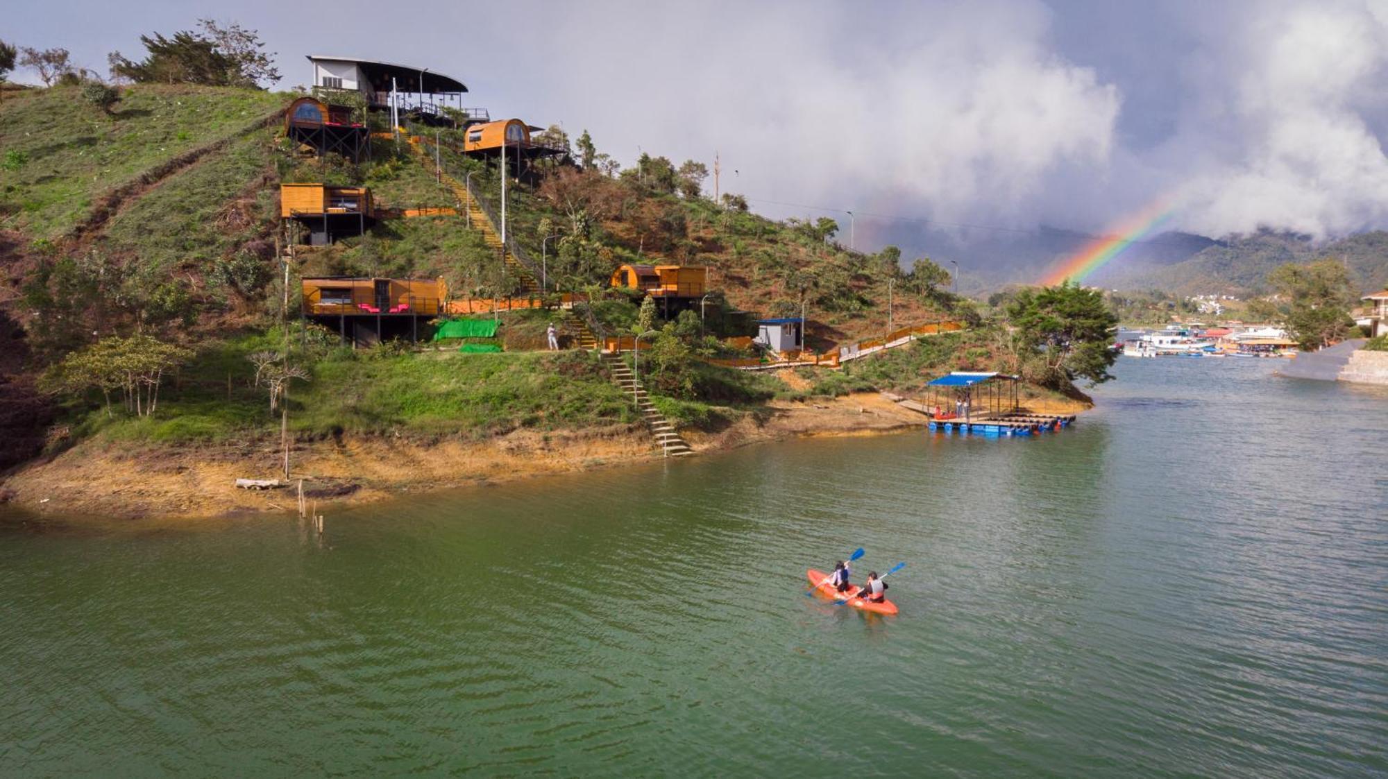 Glamping The Mountain Hotell Guatapé Exteriör bild